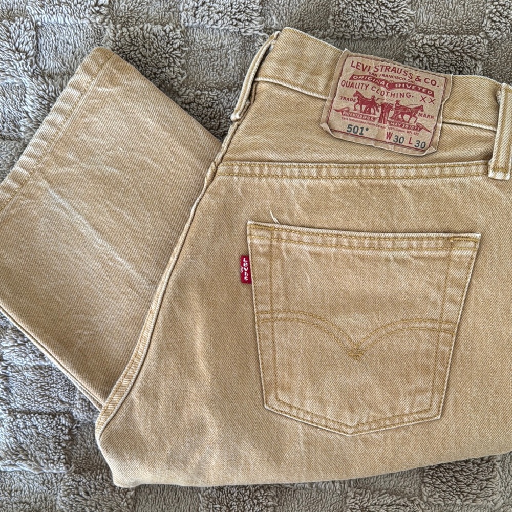 Levi's Beige Jeans